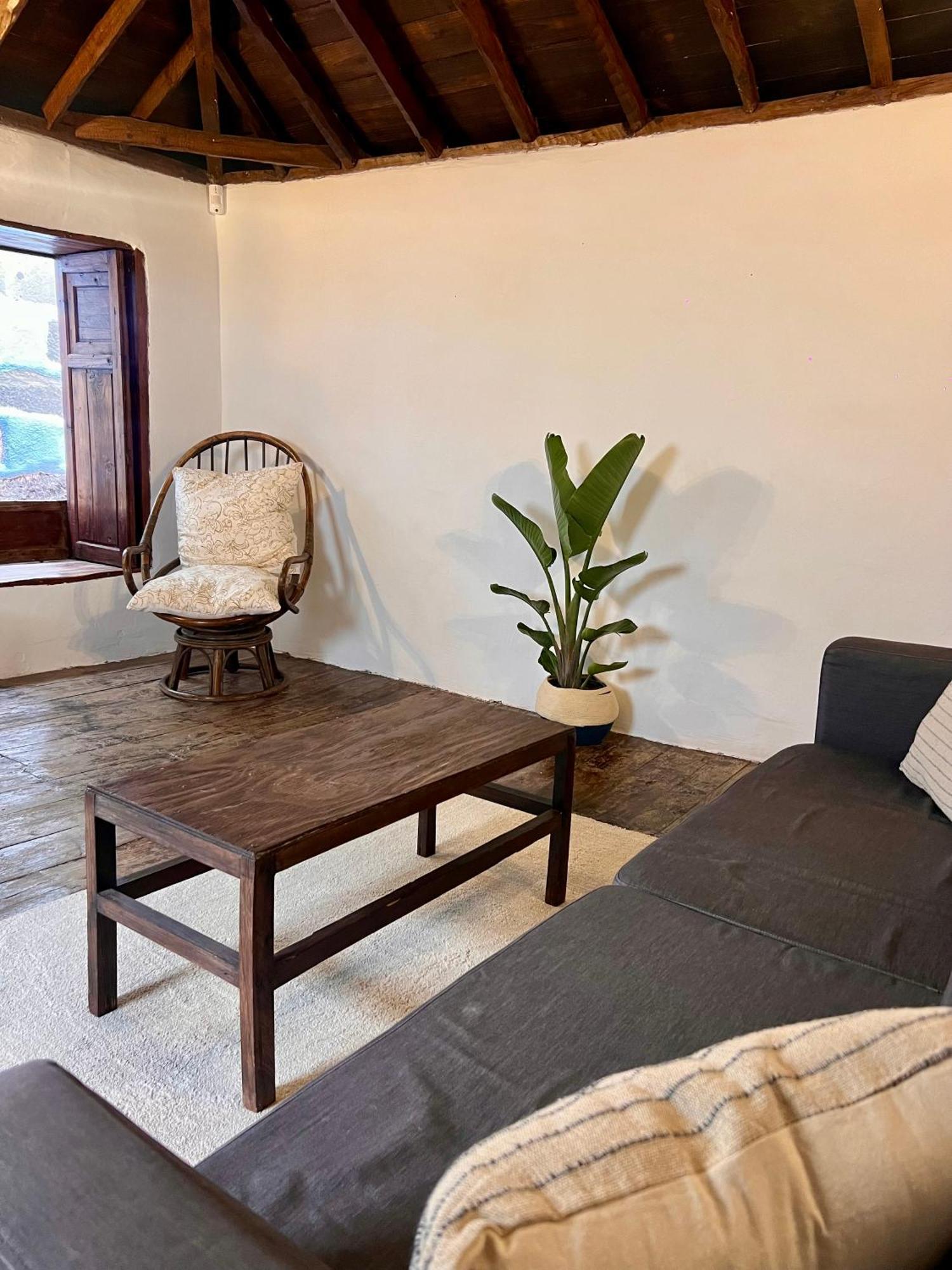 Red House Villa Chio  Ngoại thất bức ảnh