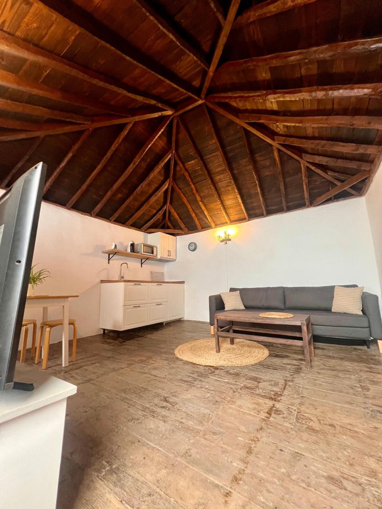 Red House Villa Chio  Ngoại thất bức ảnh